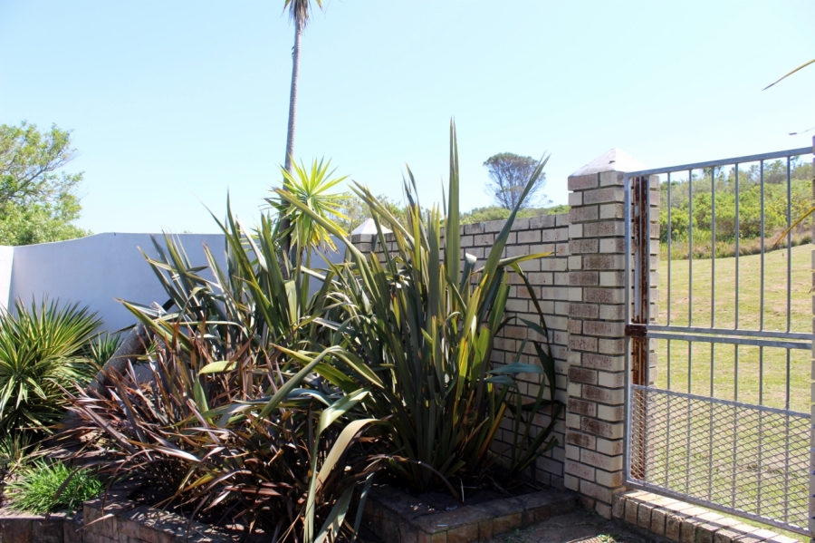 4 Bedroom Property for Sale in West Bank Eastern Cape